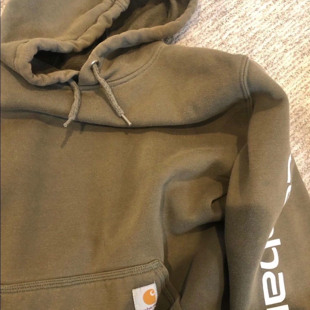 Green Carhartt hoodie